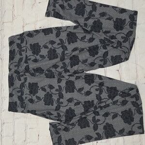 LulaRoe Leggings one size OS fits 2-10